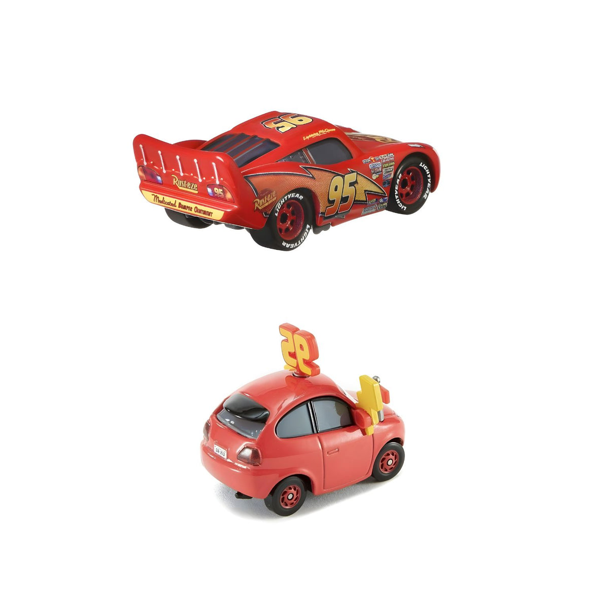 Dupla de miniaturas Disney Pixar Cars com Lightning McQueen vermelho e Maddy McGear