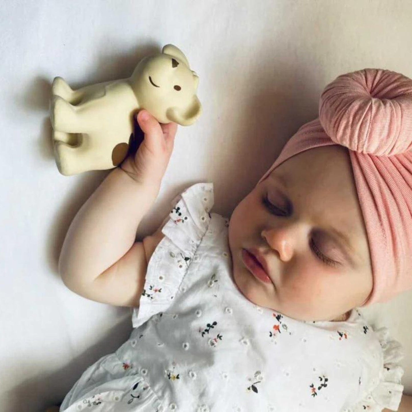 Apresentamos Mordedor Cão com o SKU 609501824 recomendado para + 0 meses