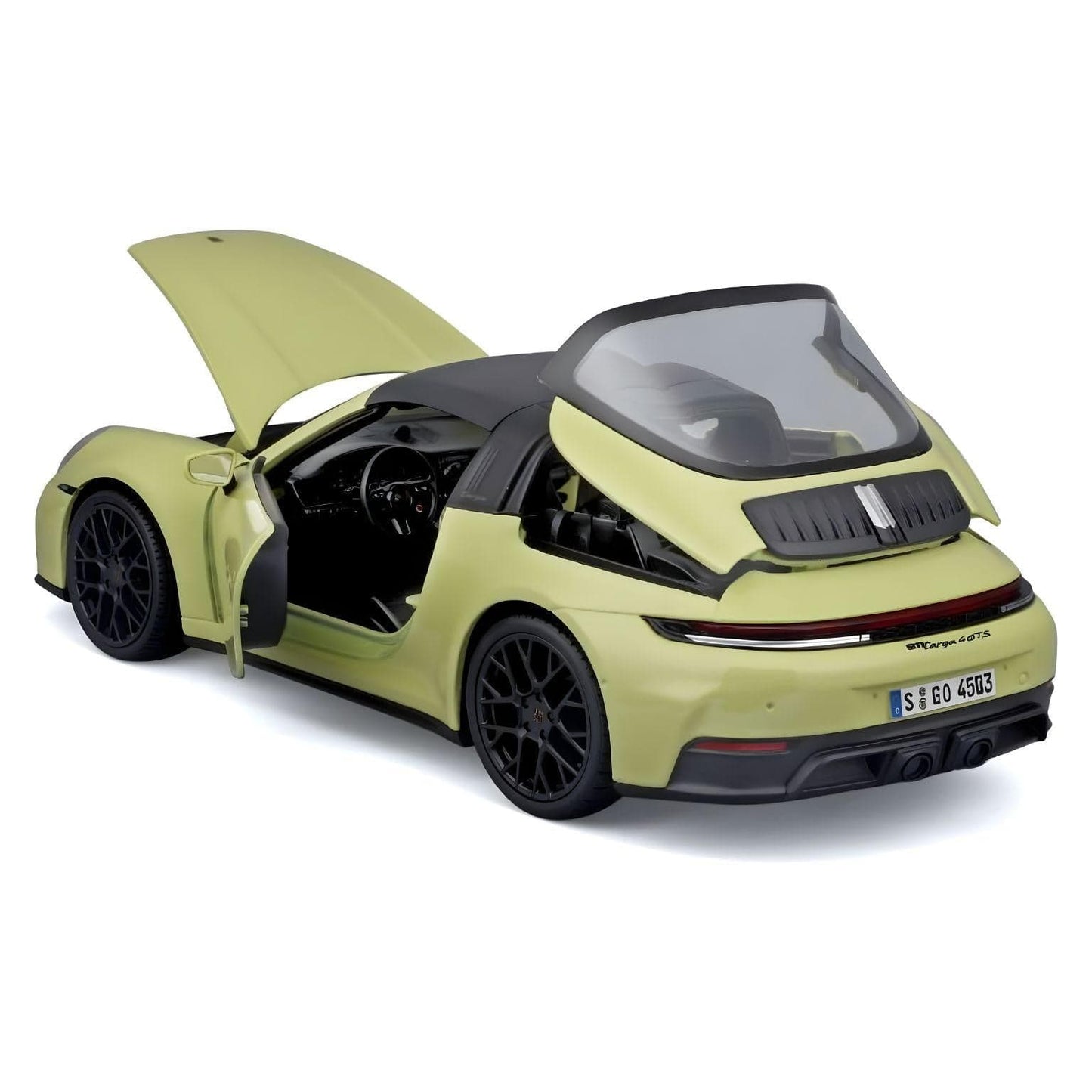 Apresentamos Porsche 911 Targa 4 GTS com o SKU 133147025 recomendado para + 3 anos