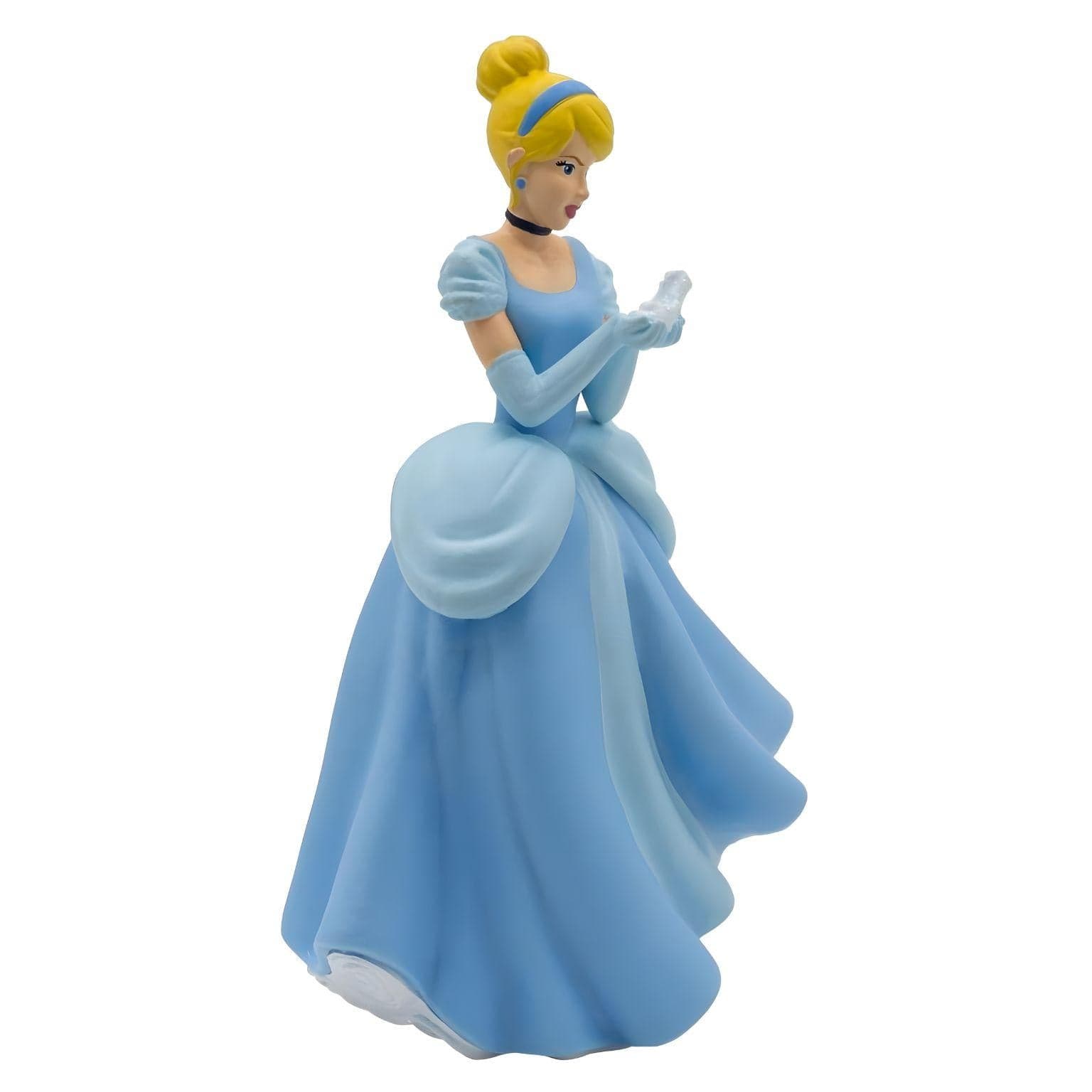 Apresentamos Figura PVC Cinderela Azul com o SKU 621259922 recomendado para + 3 anos