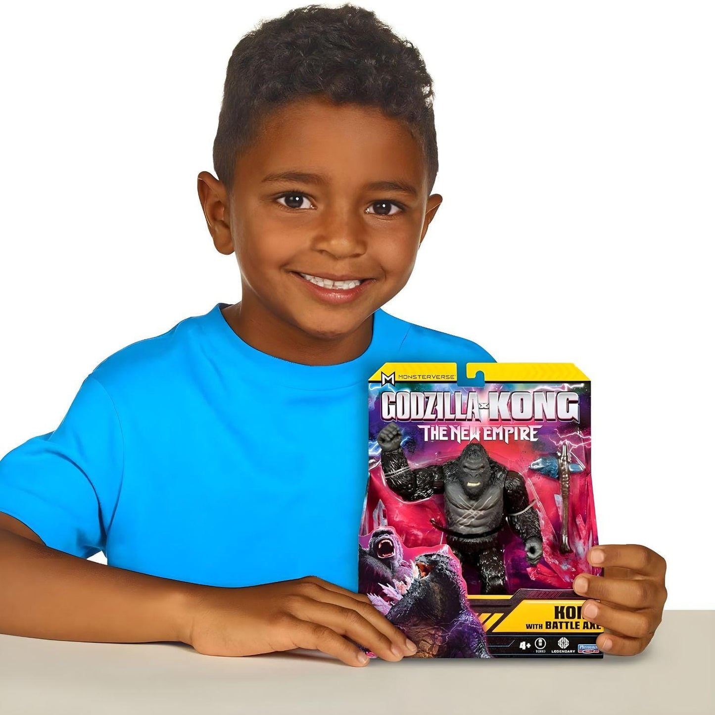 Apresentamos Godzilla x Kong - Kong com machado de batalha com o SKU 233980925 recomendado para + 4 anos