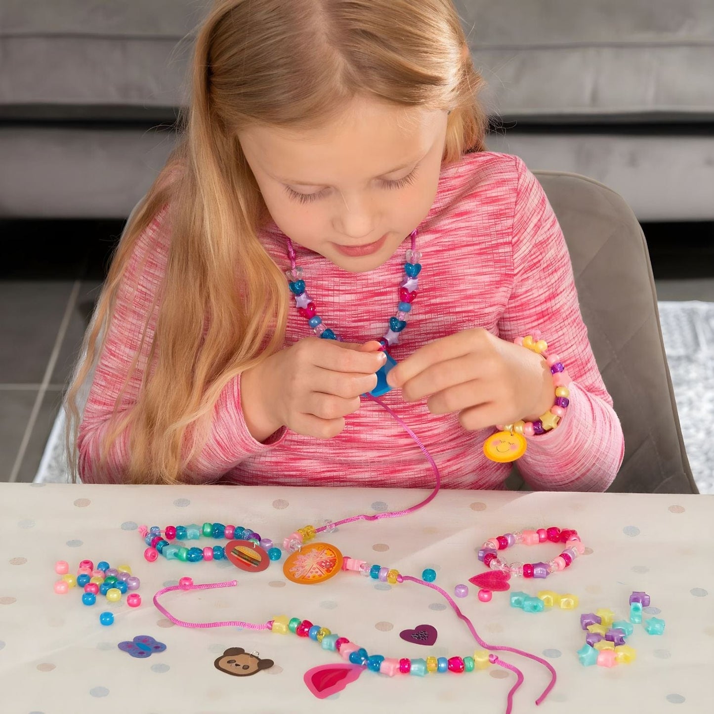 Apresentamos Pulseiras Divertidas para crianças com o SKU 80460625 recomendado para + 5 anos