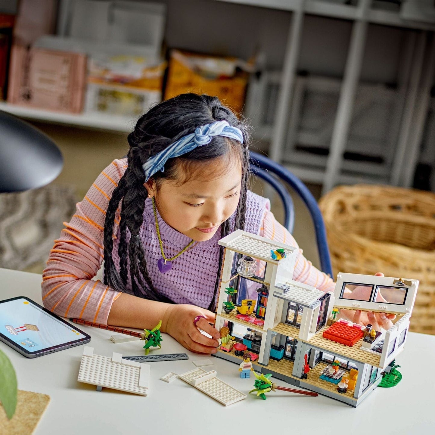 Apresentamos Lego Creator - Casa Moderna com o SKU 663115324 recomendado para + 9 anos