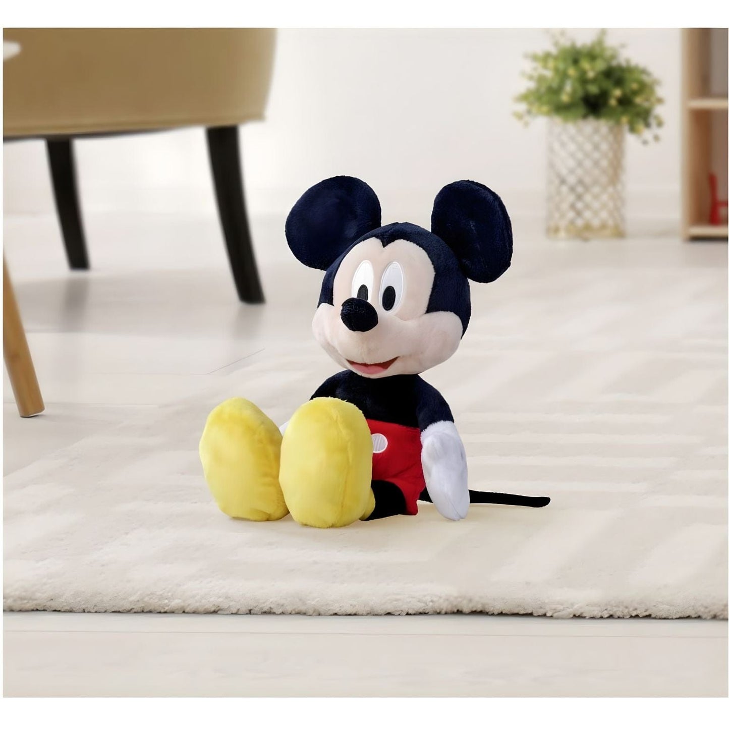 Apresentamos Peluche Mickey Mouse 25 cm com o SKU 237022525 recomendado para + 0 meses