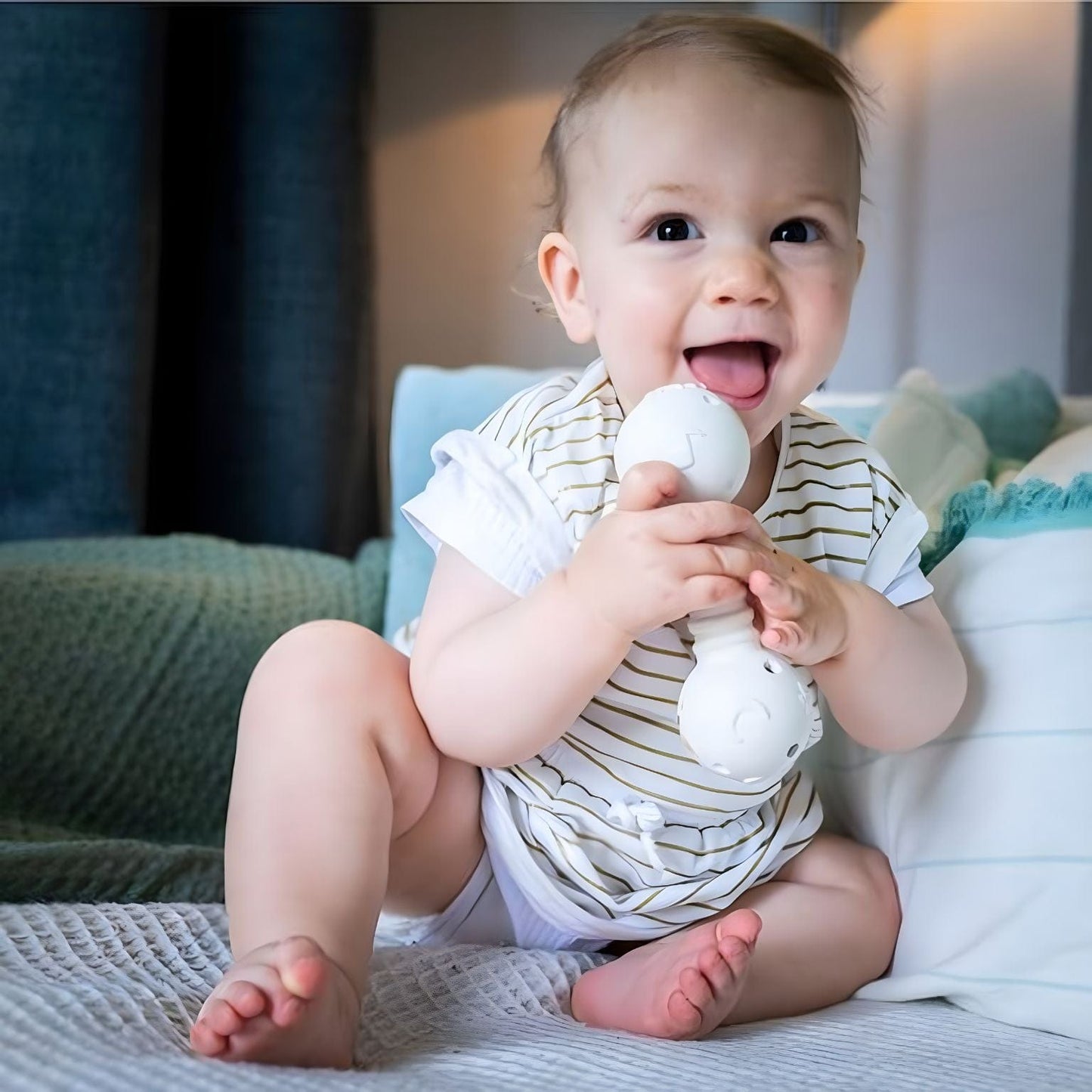 Apresentamos Roca Sensory Girafa Sofia com o SKU 101051025 recomendado para + 3 meses