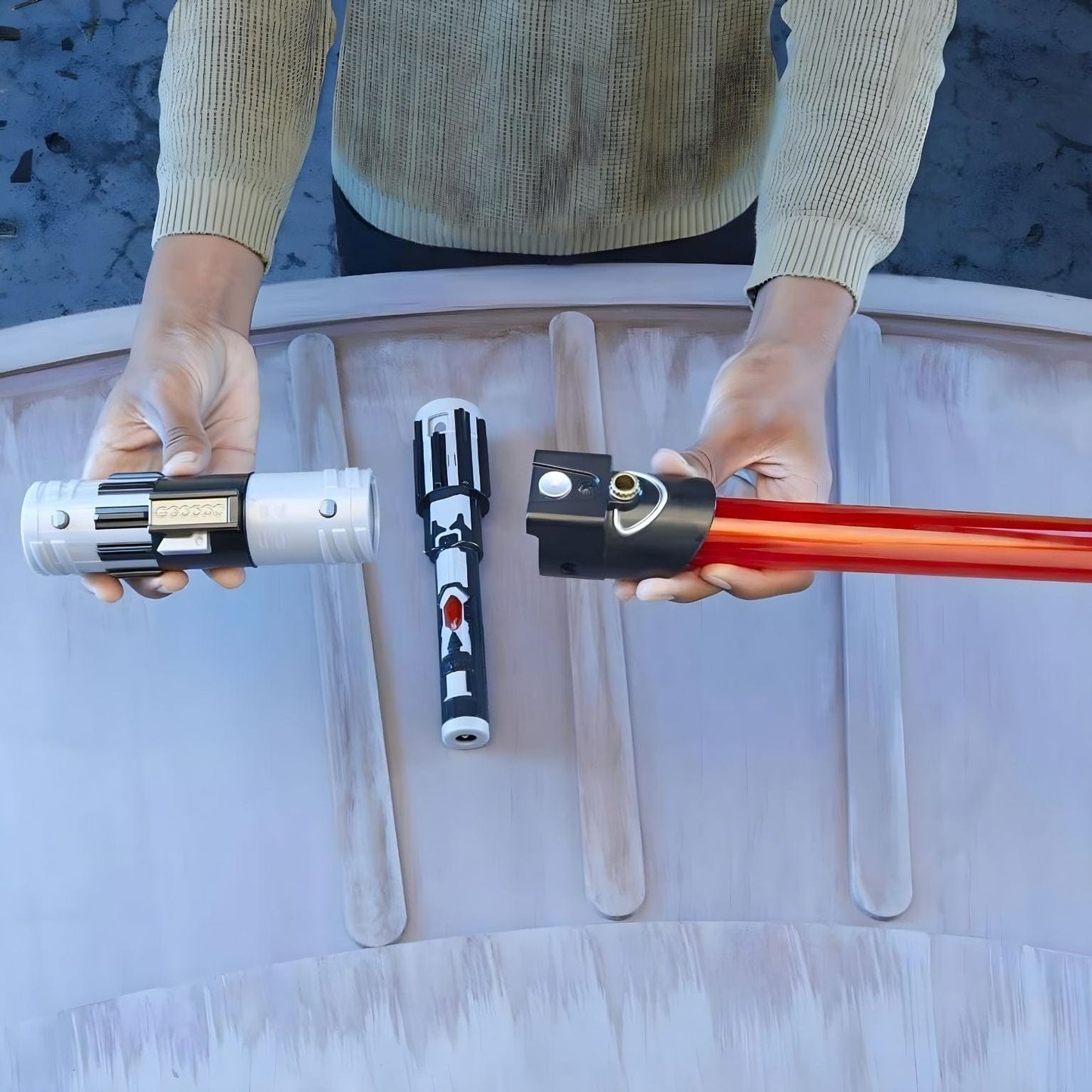Apresentamos Star Wars Sabre Eletrónico: Darth Vader com o SKU 90116723 recomendado para + 4 anos