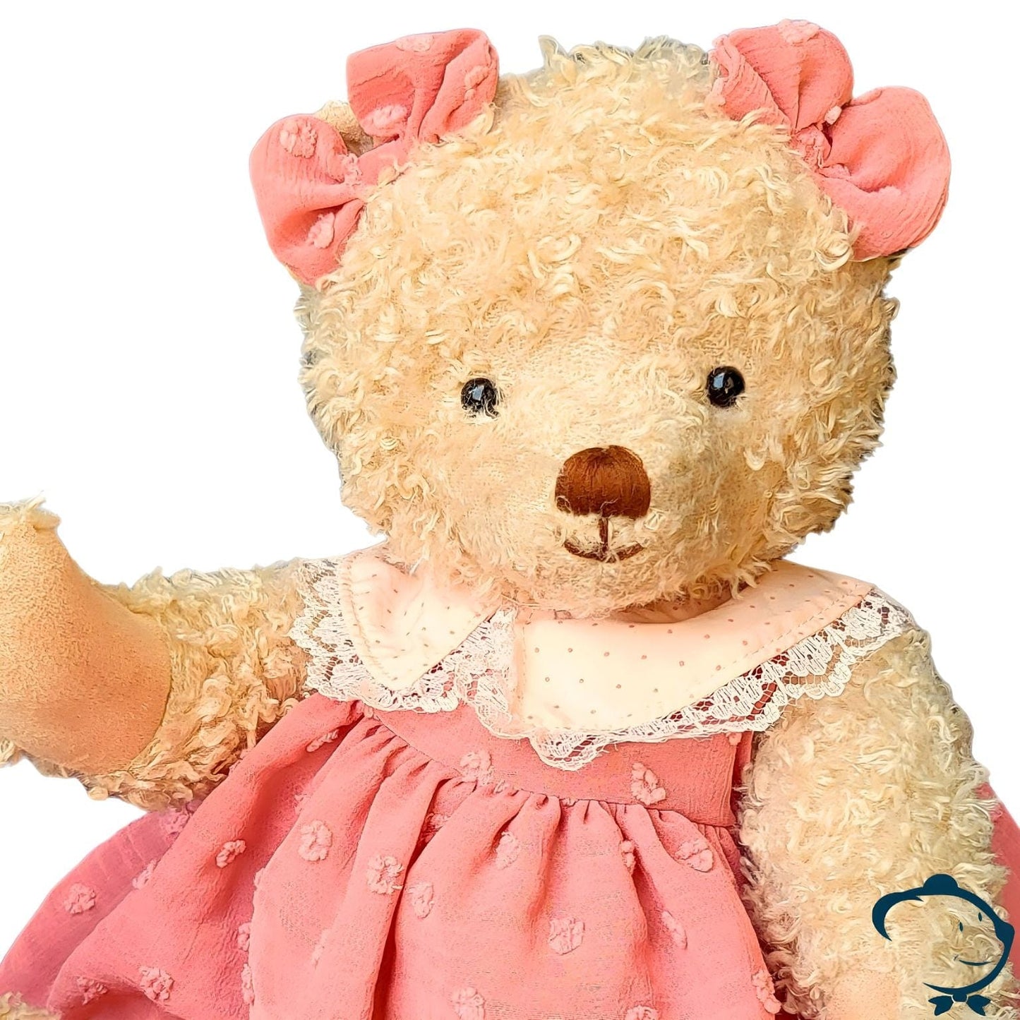 Apresentamos Urso de peluche Eva 30 cm com o SKU 522215925 recomendado para + 6 meses