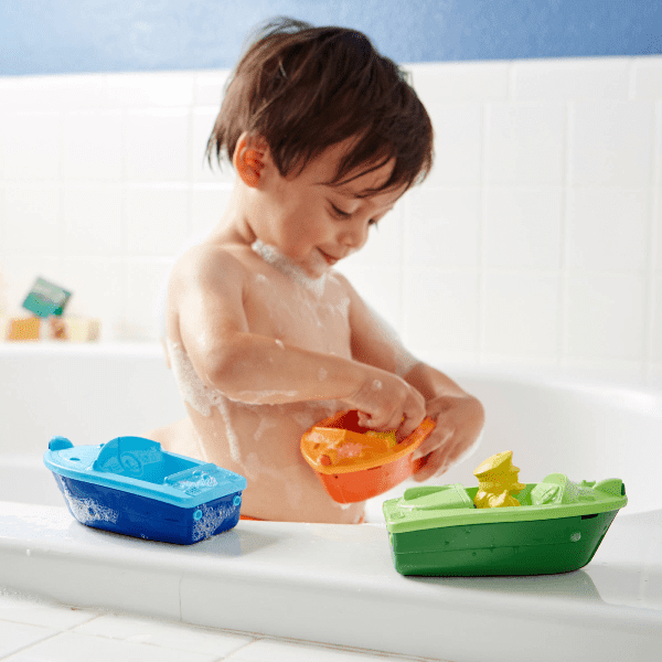 Apresentamos Lancha desportiva com o SKU 12110519 recomendado para + 2 anos