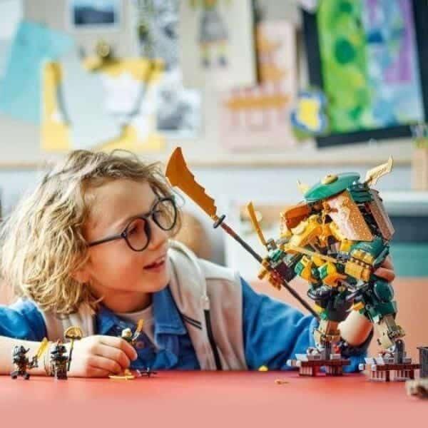Apresentamos Lego Ninjago - Mechs da Equipa Ninja de Lloyd e Arin com o SKU 667179423 recomendado para + 9 anos
