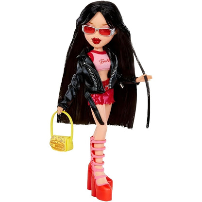 Boneca Bratz Goin Out Jade com casaco de cabedal, óculos e mala amarela