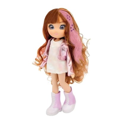 Boneca Unique Eyes Sophia com casaco rosa metalizado e vestido branco