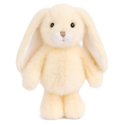 Coelho de peluche cor de baunilha com orelhas compridas, focinho creme e patas brancas