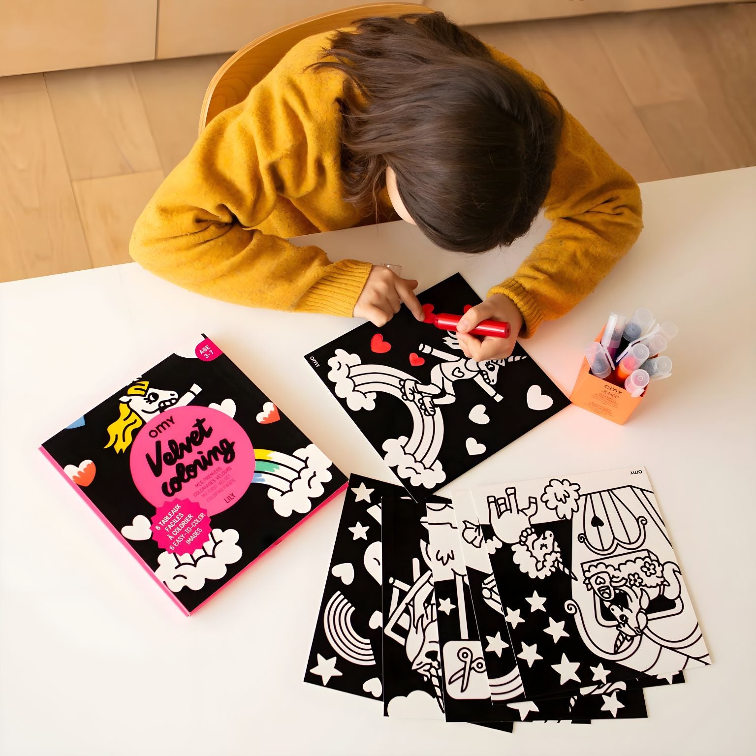 Conjunto de colorir Lily em veludo