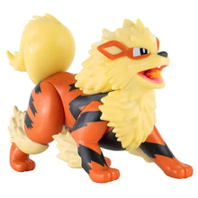 Figura de batalha Pokémon - Arcanine com expressão feroz e visual de ação