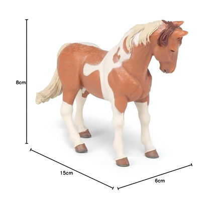 Figura de Borracha Égua Malhada com dimensões de 15 x 8 cm