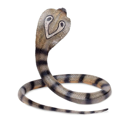 Costas da figura de borracha Cobra com desenho no capelo