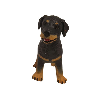 Figura de borracha Cria Rottweiler vista de frente com a boca aberta
