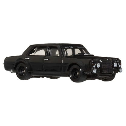 Hot Wheels Mercedes-Benz 300 SEL 6.8 AMG preto carro clássico em miniatura vista lateral e embalagem Car Culture