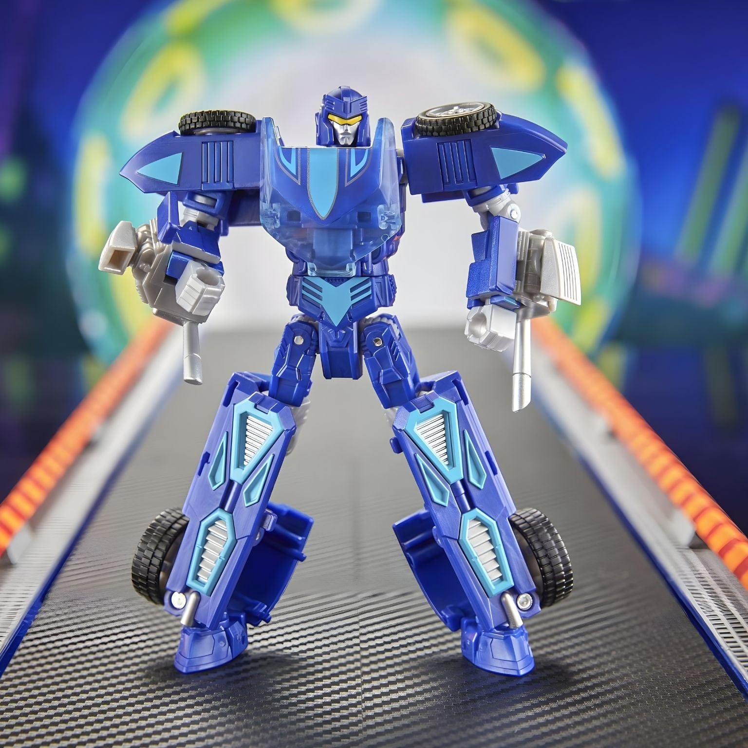 Hot Wheels X Transformers - Twin Mill carro azul que se transforma em robô Transformers