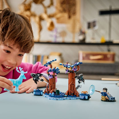 LEGO Harry Potter com Dementors e Patronus em forma de cervo
