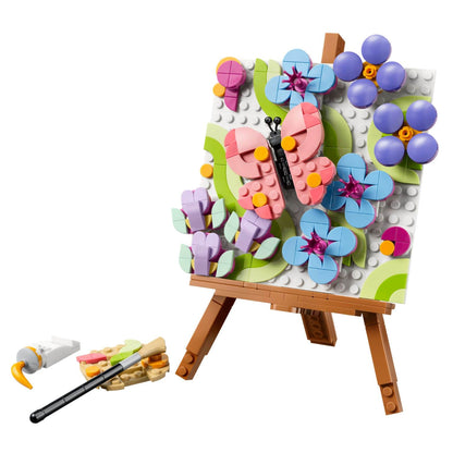 Lego Creator Quadro com Arte Floral montado: borboleta e flores num cavalete