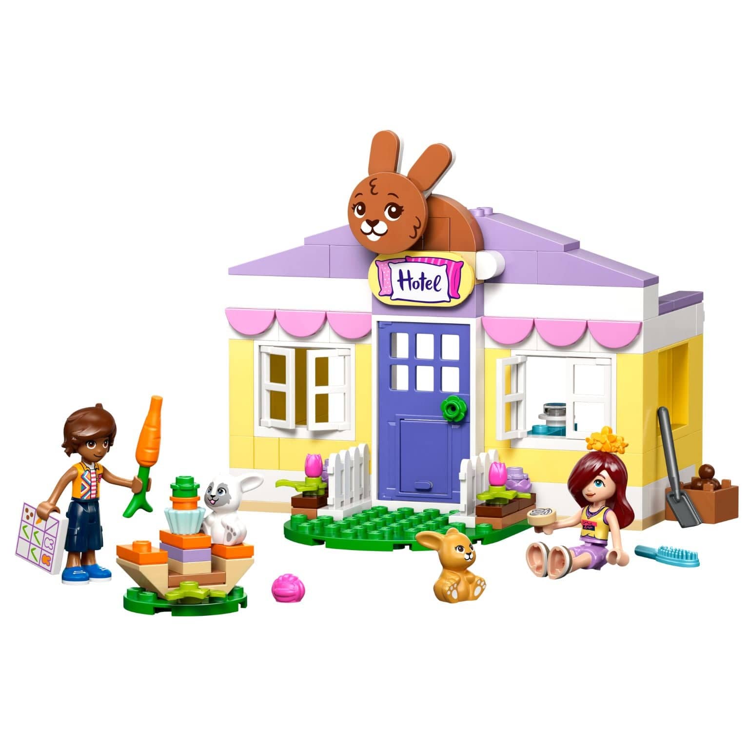 Lego Friends Hotel Coelhinho de Heartlake City com mini hotel e coelhinhos em cenário de Heartlake