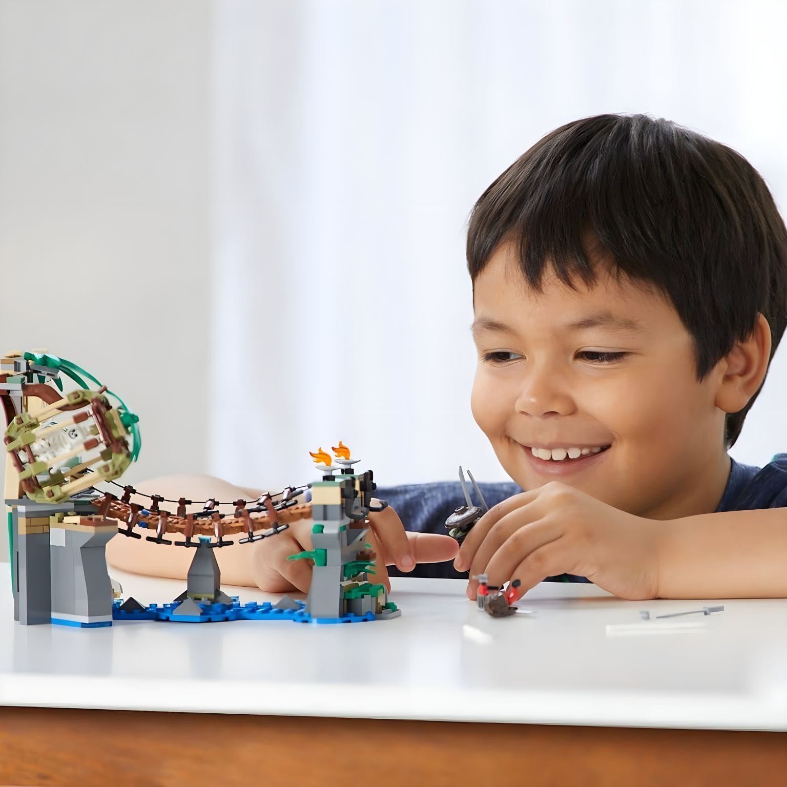 Conjunto LEGO NINJAGO Movie Grandes Cataratas para brincadeiras criativas
