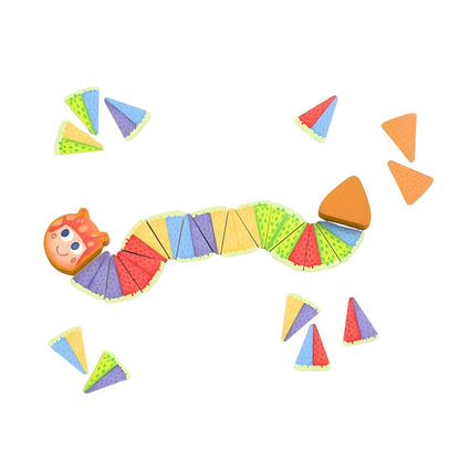 Mini jogo Lagarta Rosa com a lagarta formada por peças triangulares