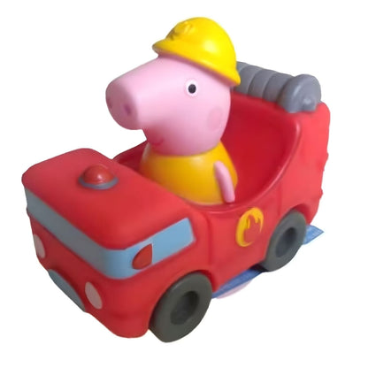 Carro de bombeiros da Peppa Pig visto de frente em ângulo