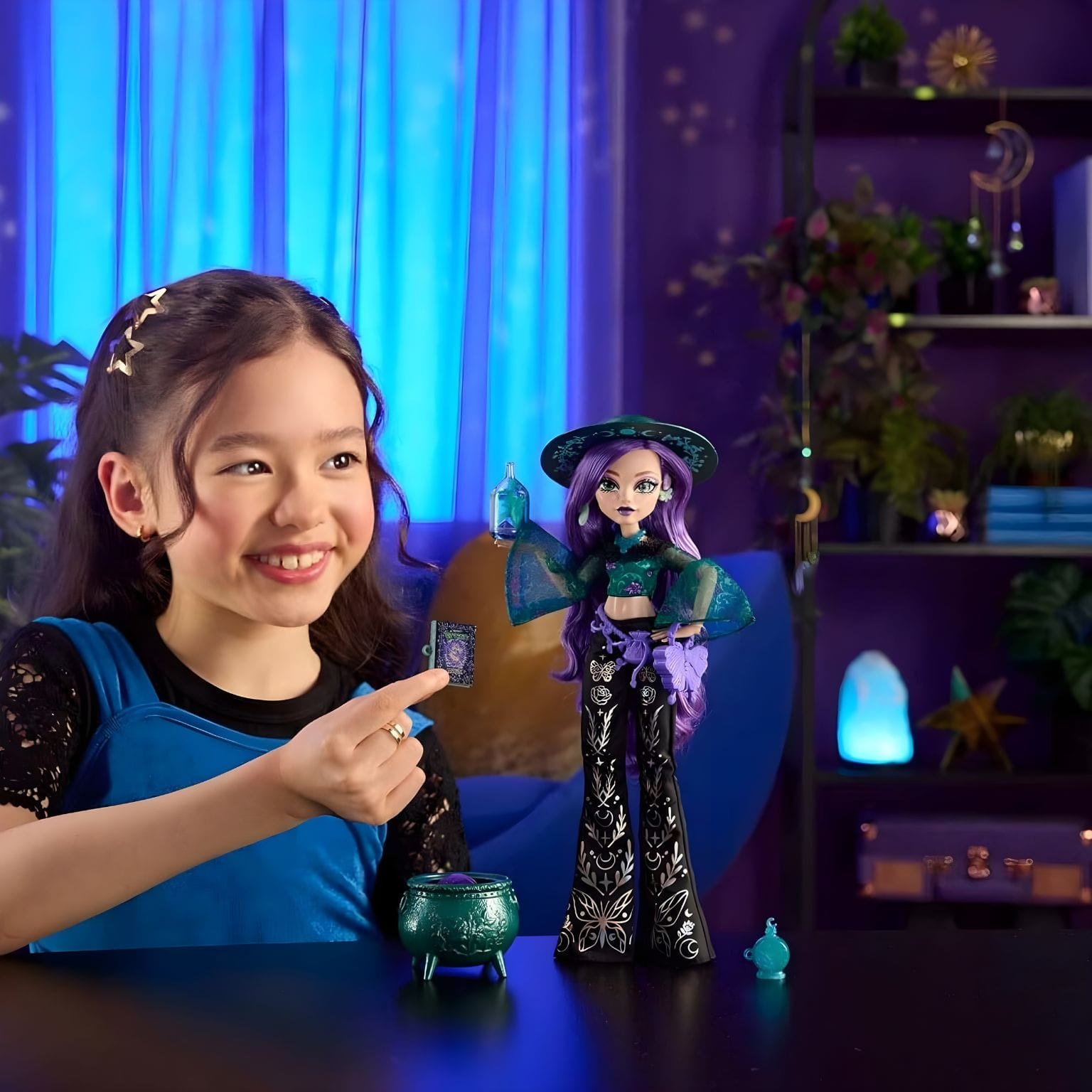 Boneca Willow Thorne da coleção Monster High Moonspell Magic