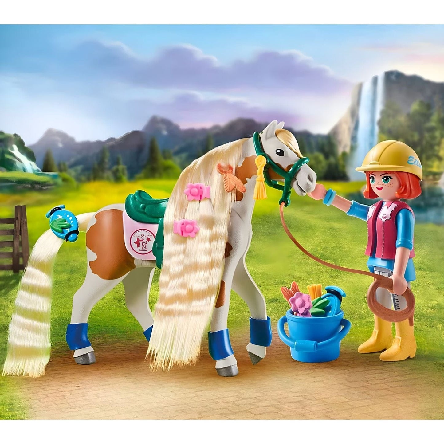 Playmobil Ellie com cavalo com acessórios de cuidados e cenário de natureza