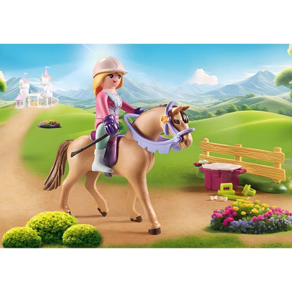 Playmobil 71801 princesa a cavalo num caminho com castelo ao fundo