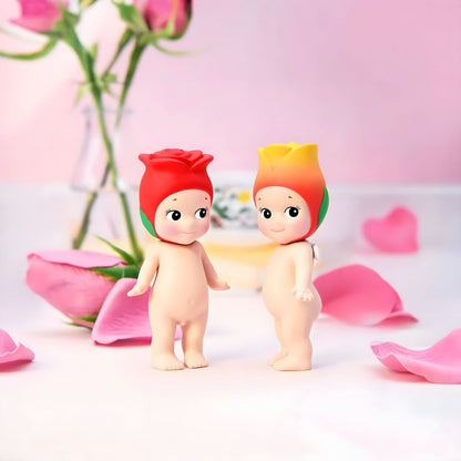 Duas figuras Sonny Angel com chapéus de tulipa