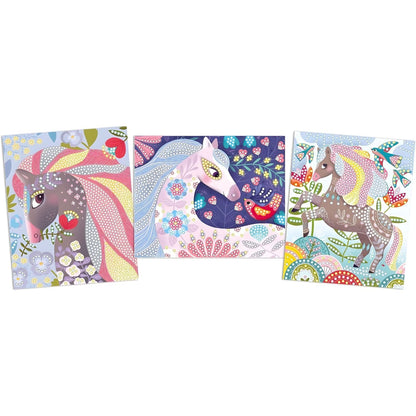 Três quadros de cavalos decorados do Conjunto de Atividades Cavalos e Diamantes