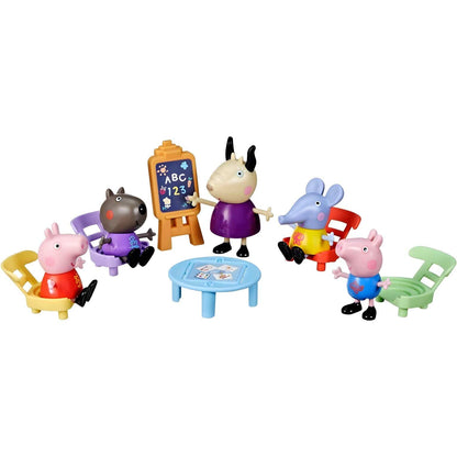 Porquinha Peppa Peppa vai à escola: figuras, quadro, cadeiras e mesa fora da embalagem
