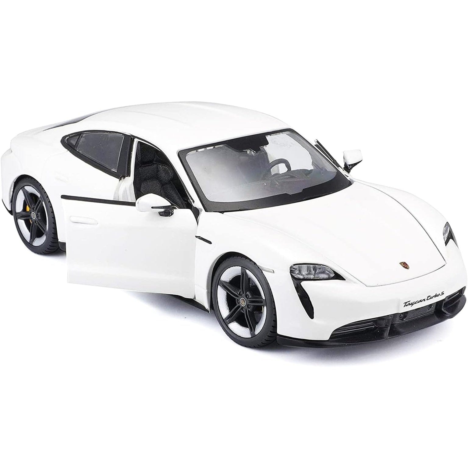 Apresentamos Porsche Taycan Turbo S com o SKU 682109824 recomendado para + 3 anos