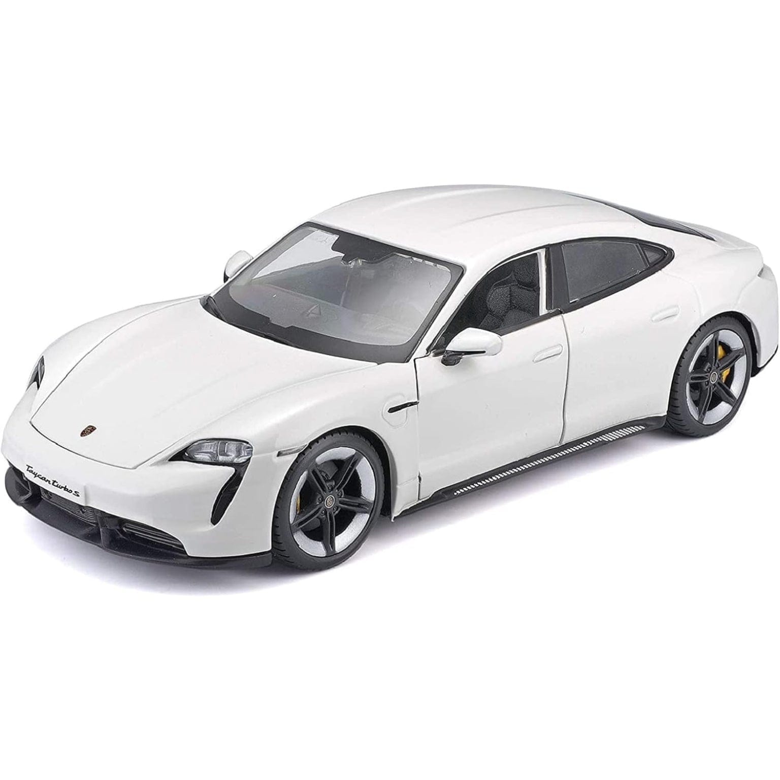 Apresentamos Porsche Taycan Turbo S com o SKU 682109824 recomendado para + 3 anos