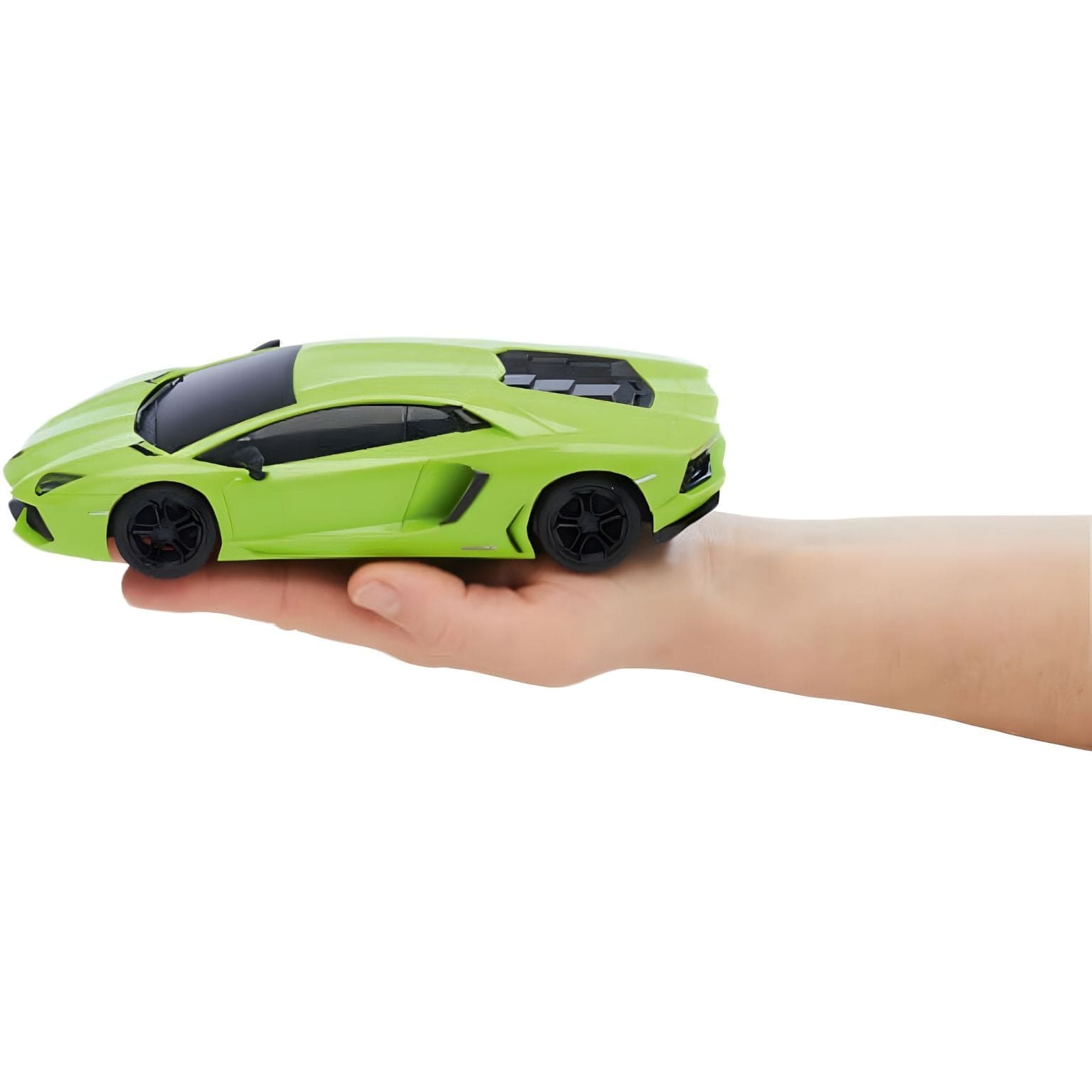 Apresentamos Carro Telecomandado Lamborghini Aventador com o SKU 862466324 recomendado para + 8 anos