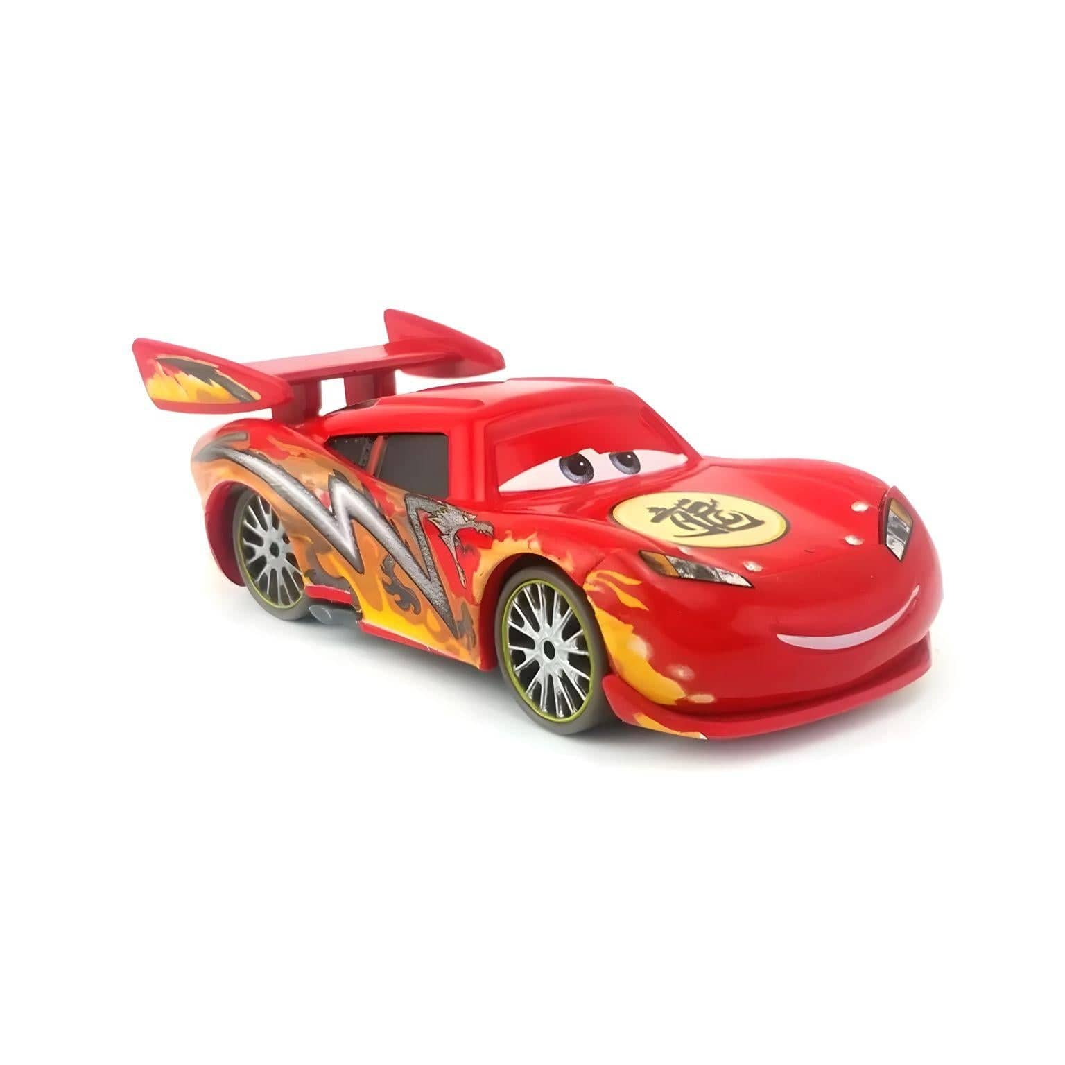 Apresentamos Cars Disney - Kabuto e Dragon Lightning Mcqueen com o SKU 772845125 recomendado para + 3 anos