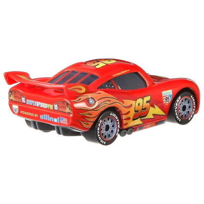 Traseira do Lightning McQueen com aileron e rodas de corrida