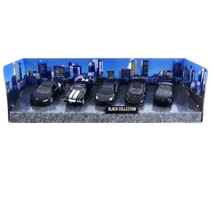 Apresentamos Colecção Black Bburago 1/64 com o SKU 681032525 recomendado para + 3 anos