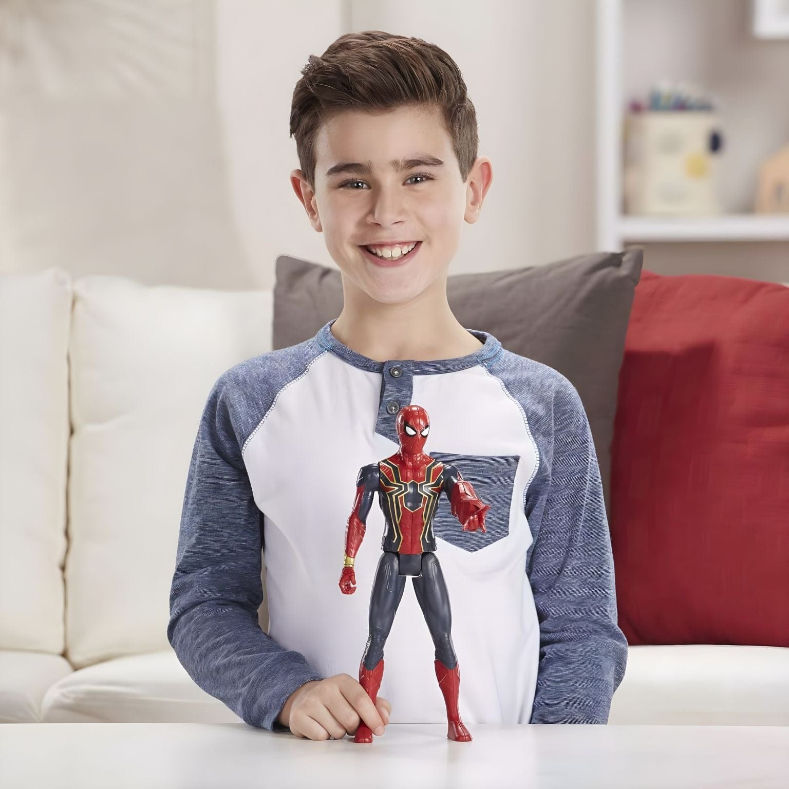 Apresentamos Figura Marvel Iron Spider com o SKU 774809525 recomendado para + 4 anos