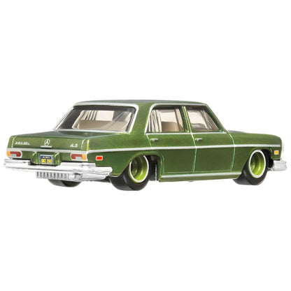 Traseira do Hot Wheels Mercedes-Benz 280 SEL 4.5 verde