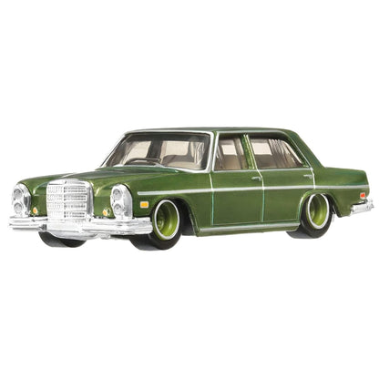 Hot Wheels Mercedes-Benz 280 SEL 4.5 verde visto de lado