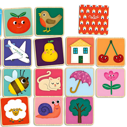 Pormenor das peças do Jogo de memória com tomate, pássaro, avião, pera e casa