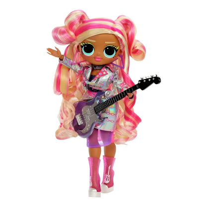 L.O.L. Surprise! Eye Spy Series Jordan Boltz com guitarra e cabelo rosa