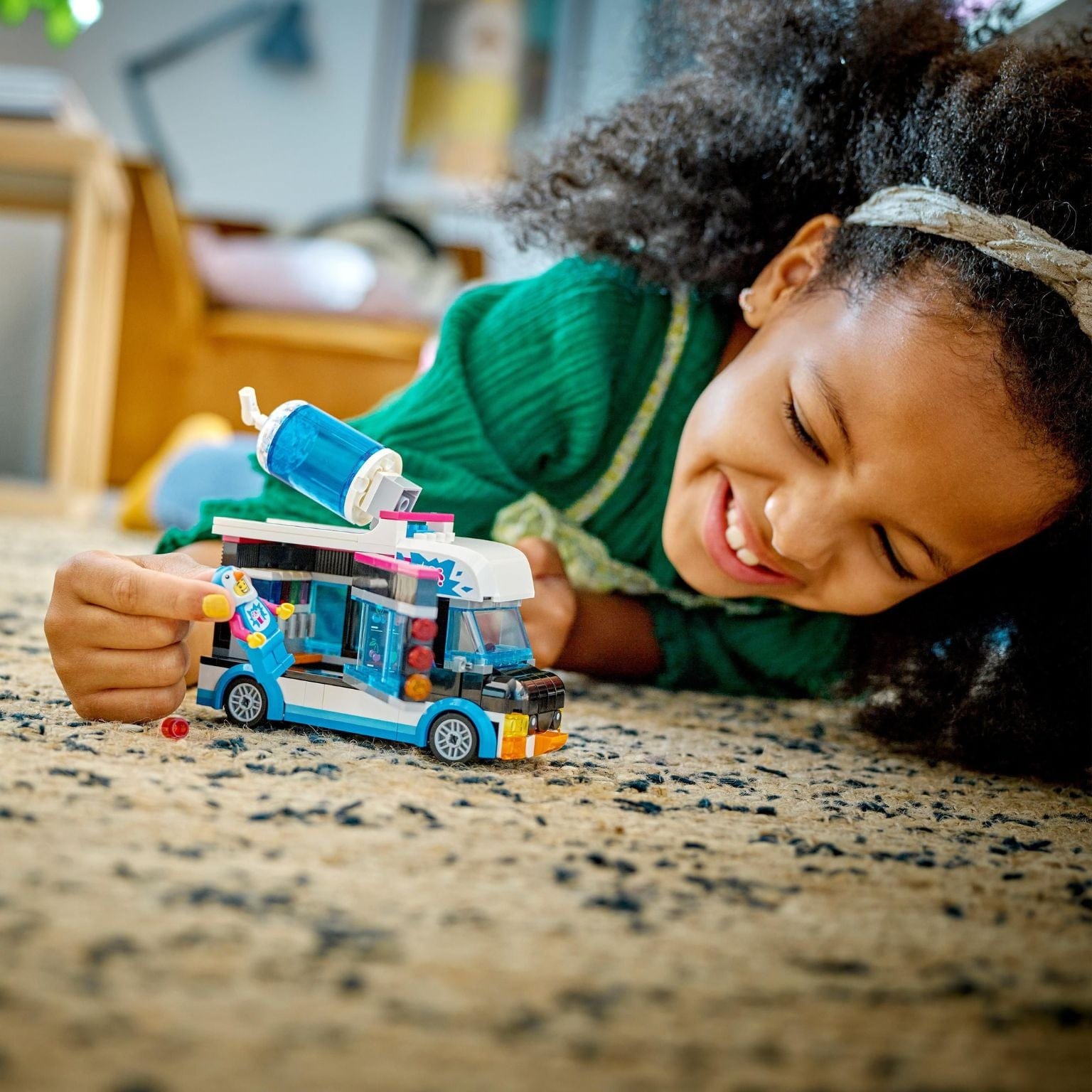 Apresentamos Lego City A carrinha do Pinguim com o SKU 666038424 recomendado para + 5 anos