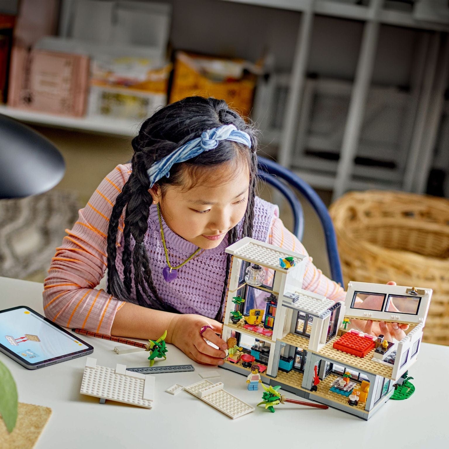 Apresentamos Lego Creator - Casa Moderna com o SKU 663115324 recomendado para + 9 anos