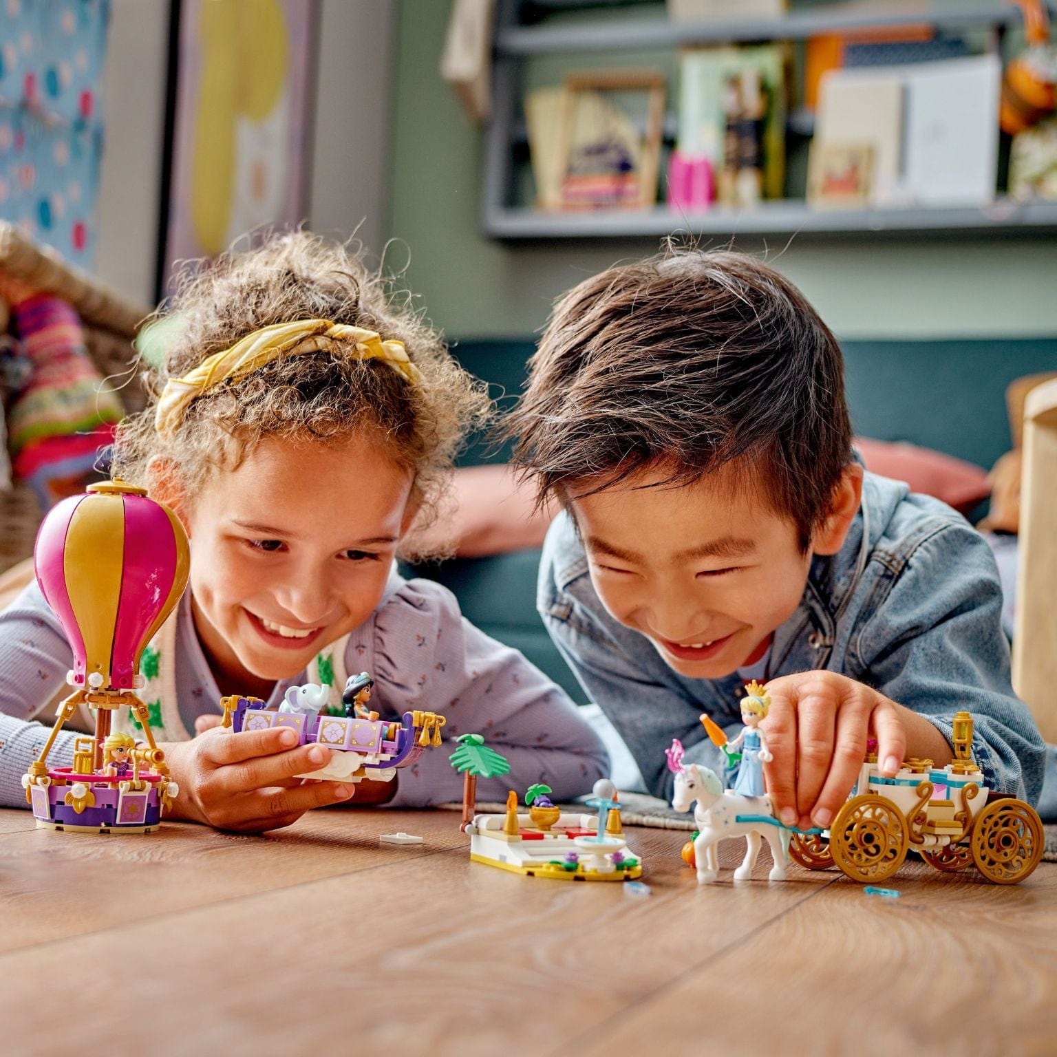 Apresentamos Lego Disney Princess Viagem Encantada das Princesas com o SKU 664321624 recomendado para + 6 anos