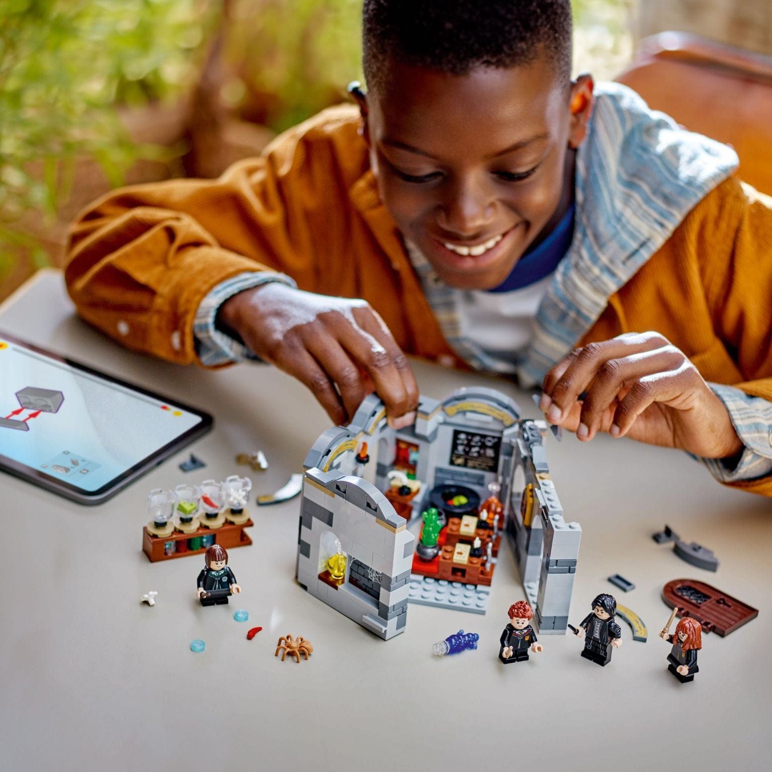 Apresentamos Lego Harry Potter O Castelo de Hogwarts: Aula de Poções com o SKU 667643125 recomendado para + 8 anos